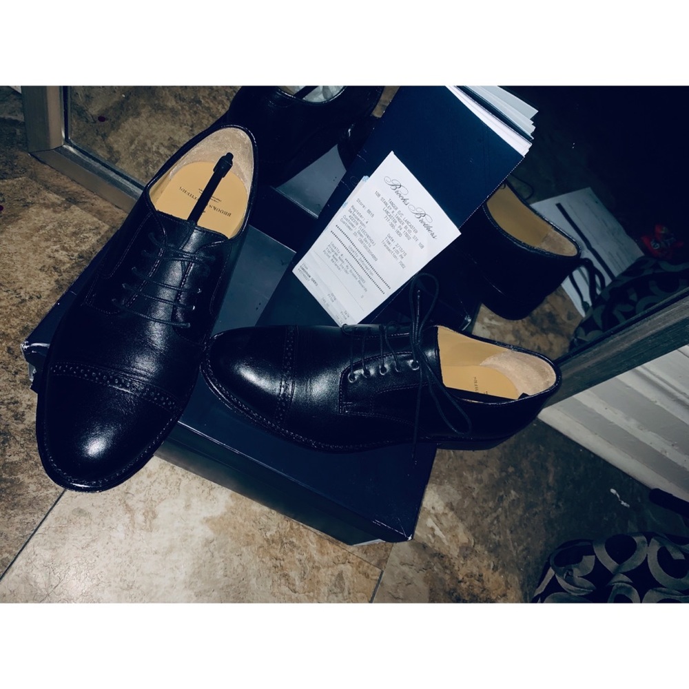 Cordovan Brooks Brothers Mens Dress Shoes.